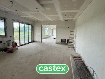 Casa en venta Pilar Golf Club