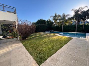 Casa en Barrio Santa Ana