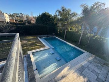 Casa en Barrio Santa Ana