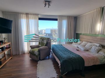 Casa en Lagos de Canning con 4 dormitorios sobre gran lote de 940 m2