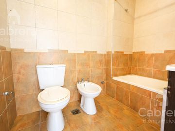 Venta Departamento 1 Dormitorio con Cochera en La Plata