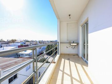 Venta Departamento 1 Dormitorio con Cochera en La Plata