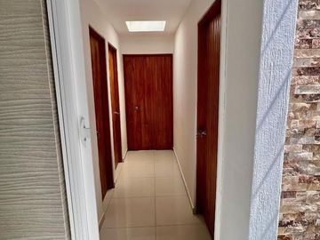 Casa en venta Remodelada en Lomas de la Victoria San Pedro Tlaquepaque