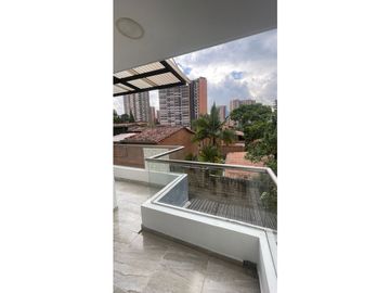 VENDEMOS APARTAMENTO EN SURAMERICA