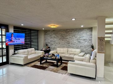 Casa Amplia y Funcional con Terraza en Paseos de Churubusco – 4 Niveles