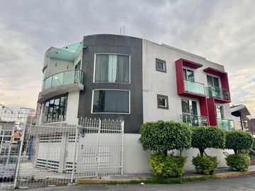 Casa Amplia y Funcional con Terraza en Paseos de Churubusco – 4 Niveles