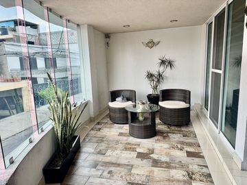 Casa Amplia y Funcional con Terraza en Paseos de Churubusco – 4 Niveles