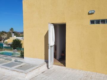 VENDO CASA - 3 DORMITORIOS - SAN ALFONSO DEL TALAR BARRIO CERRADO - MENDIOLAZA