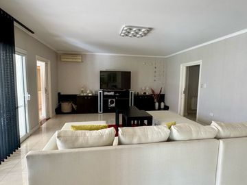 PROPIEDAD DE CATEGORÍA A LA VENTA / COUNTRY EL BOSQUE