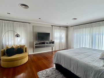 PROPIEDAD DE CATEGORÍA A LA VENTA / COUNTRY EL BOSQUE