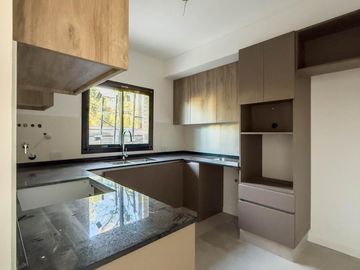 VENTA| DEPARTAMENTO 2 dorm. con BALCÓN en BARRIO JARDÍN ¡EL MEJOR EMPRENDIMIENTO DE ZONA SUR!