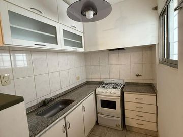 H. Irigoyen 1057 - San Lorenzo