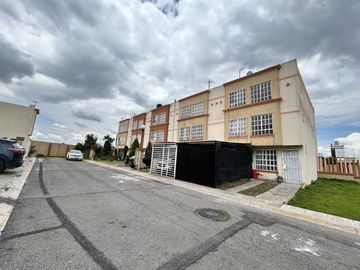 CASA EN VENTA EN TECAMAC