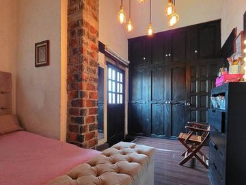Casa en venta con departamento independiente en PB, San Lorenzo La Cebada