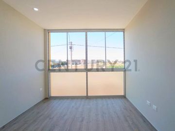 VENTA DE CASA EN ESTRENO