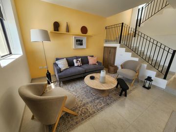 Casa en Venta Cimatario, Estudio, Amplios Espacios