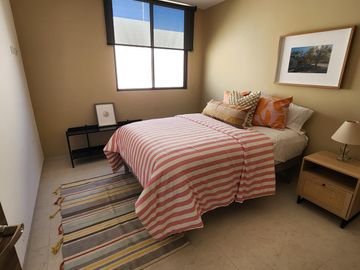 Casa en Venta Cimatario, Estudio, Amplios Espacios