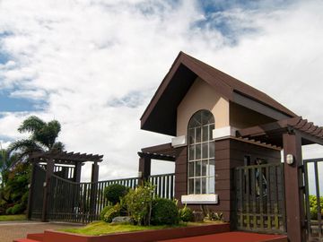 For Sale! 2BR House and Lot in Montebello Tagaytay -AJCS