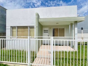 Casa en venta de 3 dormitorios en San José