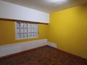 CASA DE 3 AMBIENTES EN MERLO