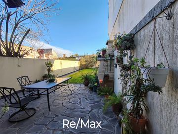 CASA 4 AMBIENTES VILLA LUZURIAGA VENTA APTO CREDIT