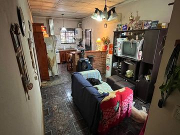 CASA 3 AMBIENTES EN VENTA EN CLAYPOLE