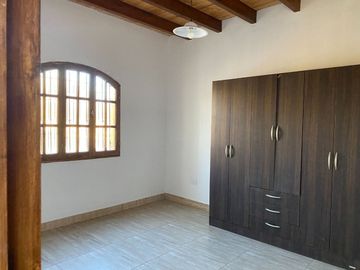 HERMOSA CASA EN VENTA, 2 DORM, TUNUYAN