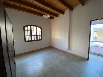HERMOSA CASA EN VENTA, 2 DORM, TUNUYAN