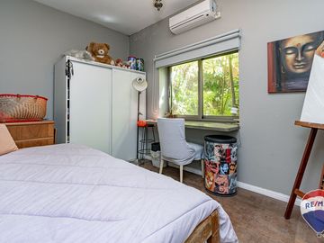 Casa Venta Bernal Centro 5 amb piscina jardin