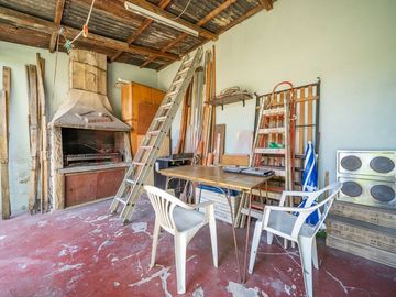VENTA CASA 5 AMB PATIO QUINCHO COCHERA VERSALLES