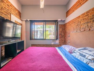 VENTA CASA 5 AMB PATIO QUINCHO COCHERA VERSALLES