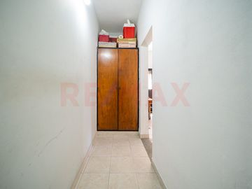 VENTA CASA 5 AMB PATIO QUINCHO COCHERA VERSALLES