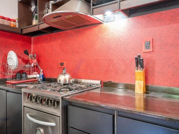 VENTA CASA 5 AMB PATIO QUINCHO COCHERA VERSALLES