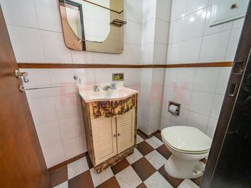 VENTA CASA 5 AMB PATIO QUINCHO COCHERA VERSALLES