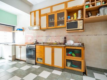 VENTA CASA 5 AMB PATIO QUINCHO COCHERA VERSALLES