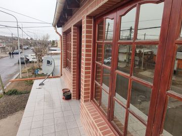 VENTA DEPARTAMENTO CON LOCAL COMERCIAL