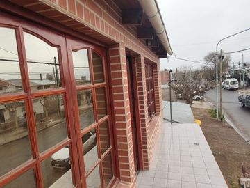 VENTA DEPARTAMENTO CON LOCAL COMERCIAL