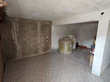 VENTA DEPARTAMENTO CON LOCAL COMERCIAL
