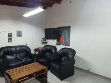 VENTA DEPARTAMENTO CON LOCAL COMERCIAL