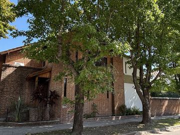 Casa Venta Olivos USD 319.000