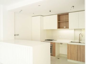 Venta 3 amb estr.  1 piso patio y bcon  V Devoto