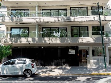 Venta 3 amb estr.  1 piso patio y bcon  V Devoto