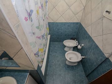 VENTA PH TIPO CASA 5 AMB-VILLA LUZURIAGA-PERMUTA