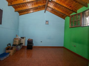 VENTA PH TIPO CASA 5 AMB-VILLA LUZURIAGA-PERMUTA
