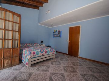 VENTA PH TIPO CASA 5 AMB-VILLA LUZURIAGA-PERMUTA