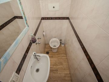 VENTA PH TIPO CASA 5 AMB-VILLA LUZURIAGA-PERMUTA