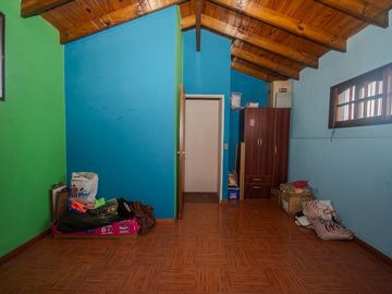 VENTA PH TIPO CASA 5 AMB-VILLA LUZURIAGA-PERMUTA