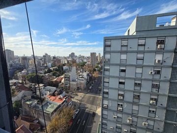 Depto en Venta 2 Ambientes Belgrano R - Luminoso!