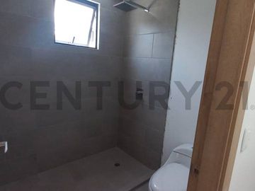 VENTA CASA DUPLEX TUMBACO EN CONJUNTO