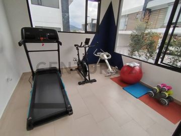 VENTA CASA DUPLEX TUMBACO EN CONJUNTO